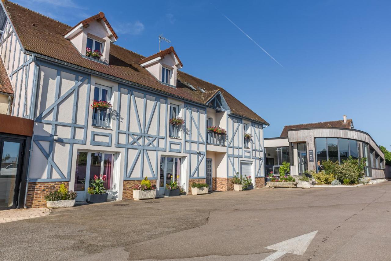 Logis Aux Maisons Eksteriør billede